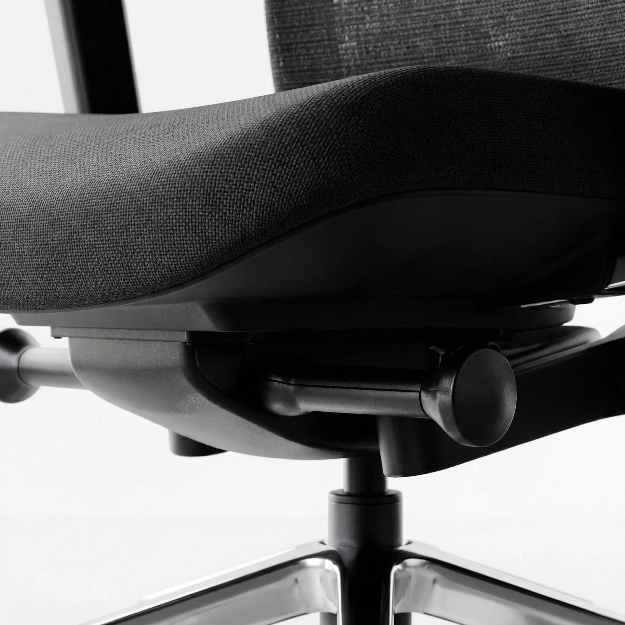  (Black-Black-Without Headrest)