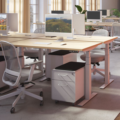  (Hero)