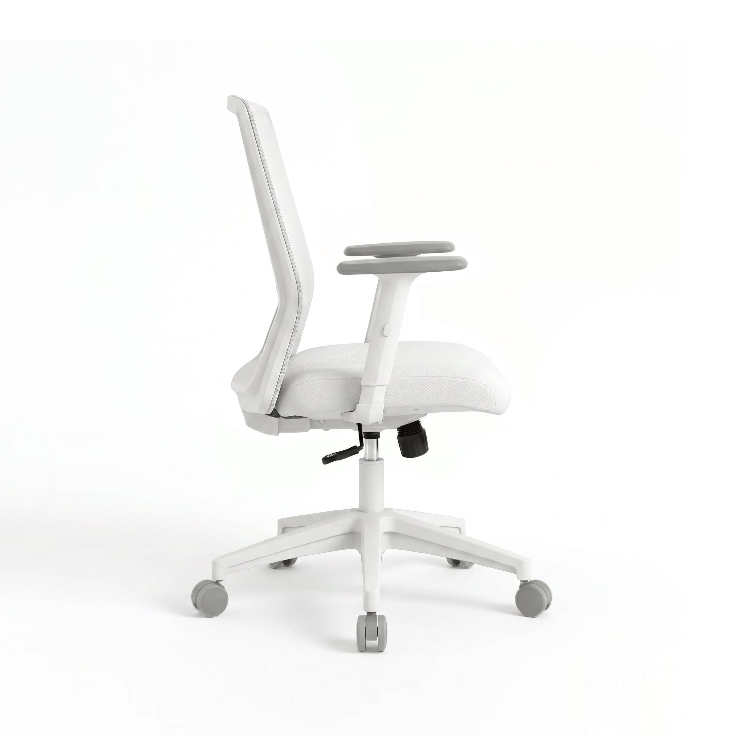  (White)