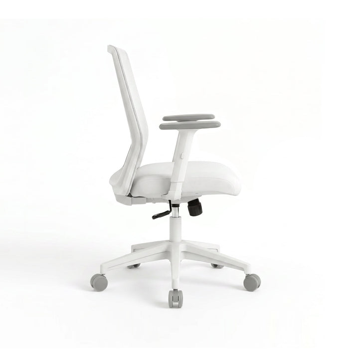  (White)